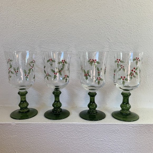 Studio Nova HOLLY BERRY GREEN Set Of 4 Water Goblets NEW In Box Vintage - Picture 1 of 8